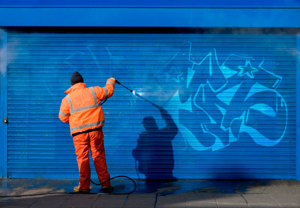 Best Pressure Washing Siding  in Tehachapi, CA